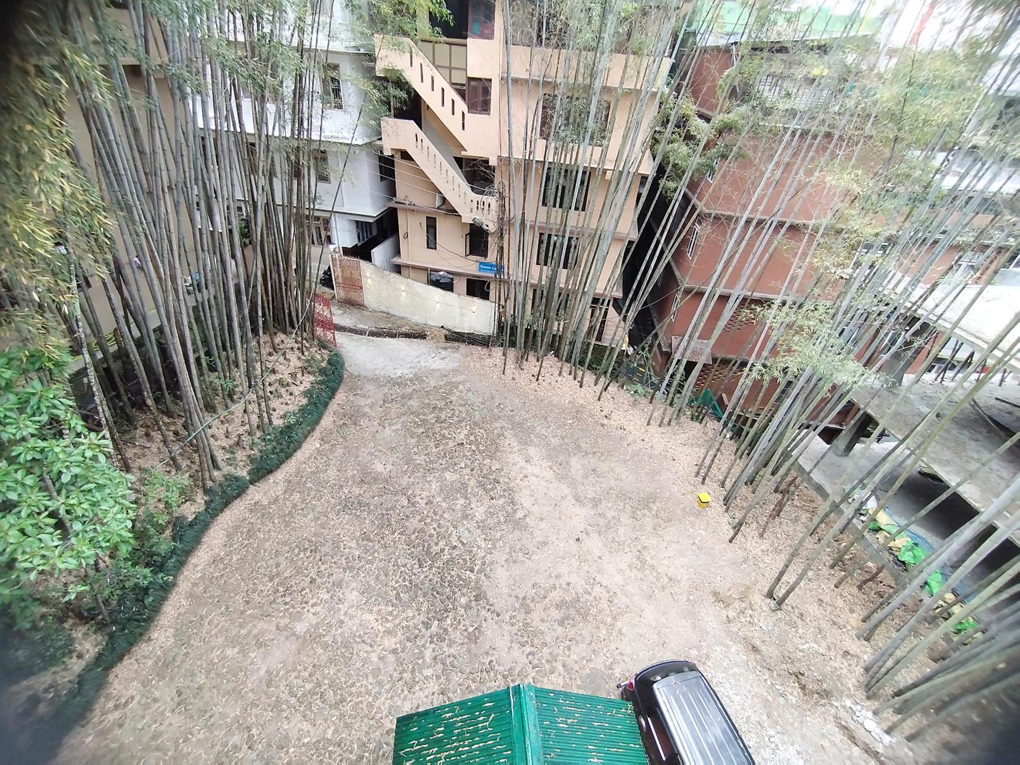 Bamboo Grove Hotel Gangtok Exterior photo